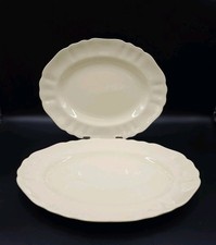 Set Of 2 Graduated J&G Meakin