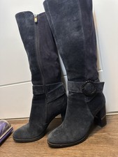 Moda In Pelle Blue Suede Knee