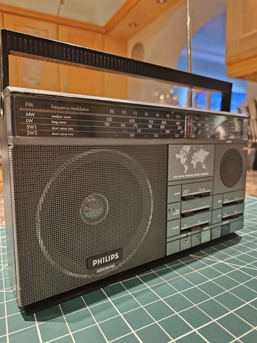 Philips d2615 1985 portable - d2615,