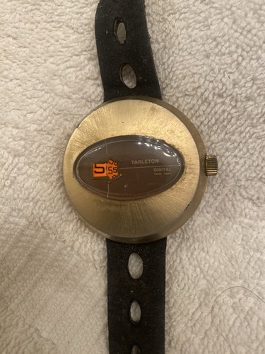 Retro jump hour - watch, works