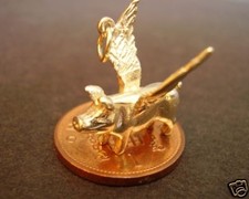 GORGEOUS 9CT GOLD SOLID 3D  ' FLYING PIG ' CHARM CHARMS