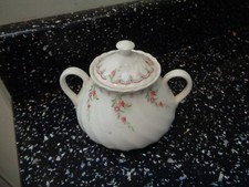 WEDGWOOD PINK GARLAND SMALL