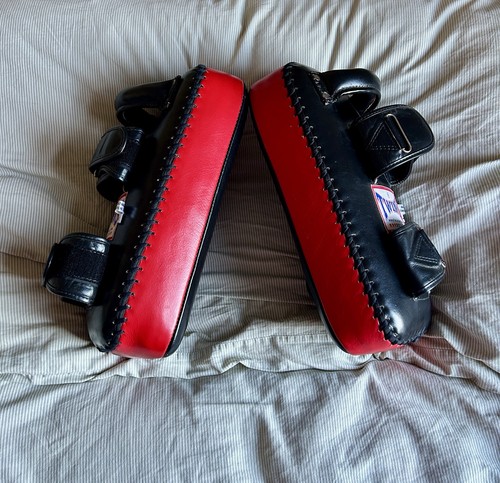 Twins special leather - twins,