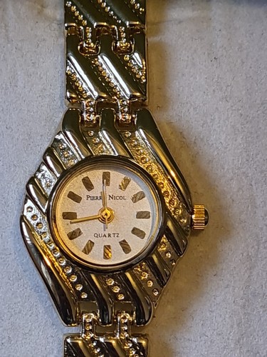 Ladies vintage 90s pierre - vintage,