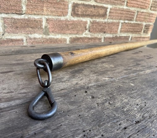 Antique long bull leader - long,