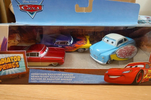 New disney pixar - cars, hometown