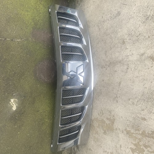 Genuine mitsubishi l200 - genuine,