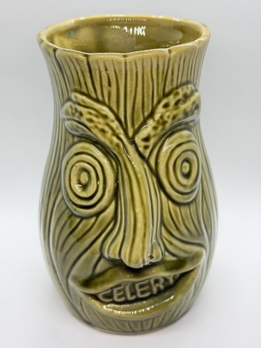 Trent walk pottery - pottery, green