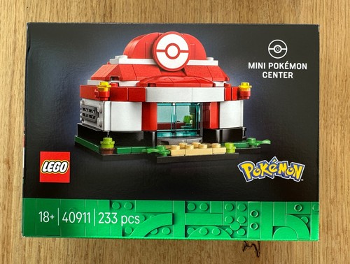 Lego mini pokemon center - lego,