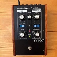 Moog MF-102 Ring Modulator Guitar Effects Pedal Used Damaged Scratched