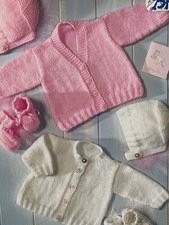 Peter Gregory 7211 Knitting
