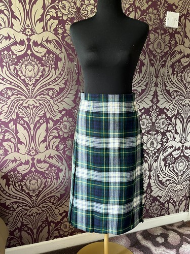 Vintage 100 wool kilt - 100%, made