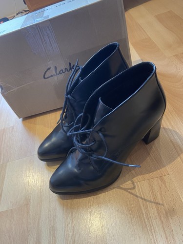 Clarks ankle boots - clarks,