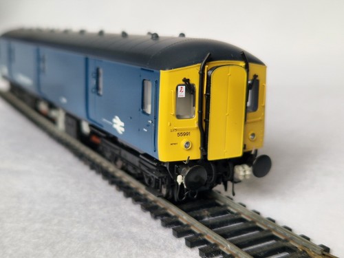 Heljan class 128 - class, parcels