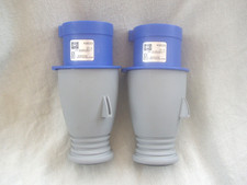 2 x MK K9033 32A 2P+E 200-250V