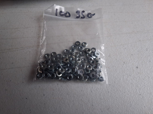 Meccano 100 zinc - 100, 37c