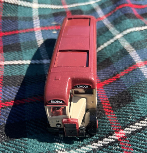 London transport diecast model - diecast,