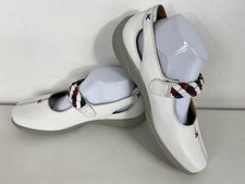 Hotter Shake II  EXF White