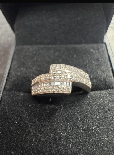 18k gold natural diamond - natural, ring