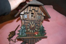 Antique/Vintage Cuckoo Clock.  For Restoration. Not Running.