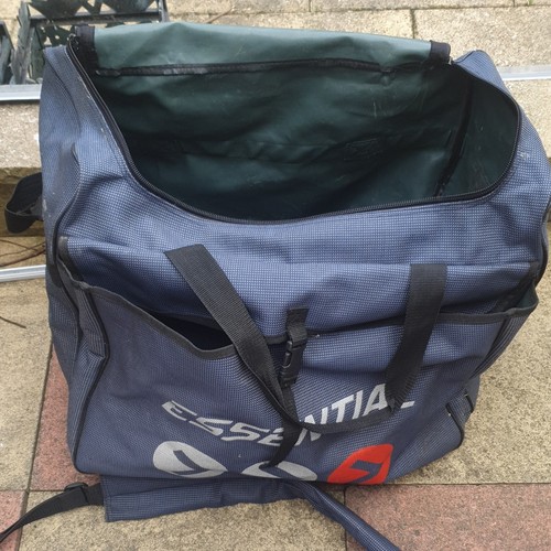 Essential rod holdall - , and