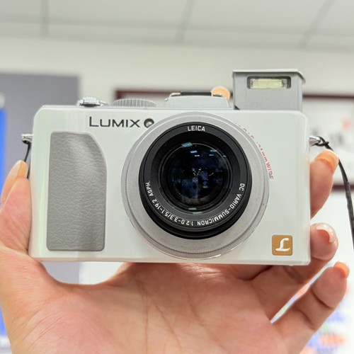 Panasonic lumix dmc lx5 white - lumix,