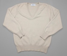 Johnstons Scotland Lambswool V