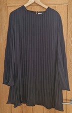 Womens H & M Black Dress