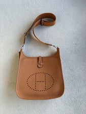 Hermés Evelyne III 29 Shoulder Bag - Gold with Palladium Hardware