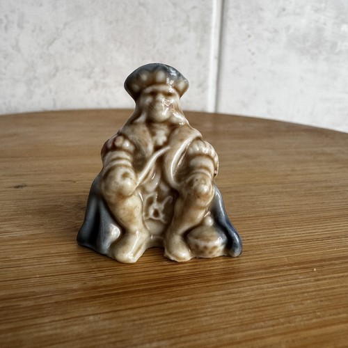 Old king cole wade whimsies - king,