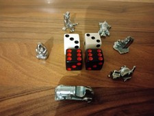MONOPOLY MOVERS & DICE SET 