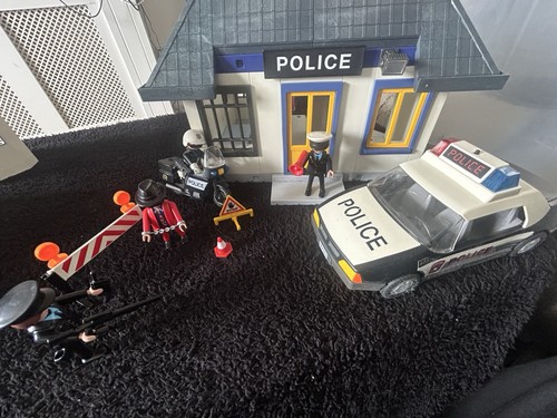 Playmobil police station - police,