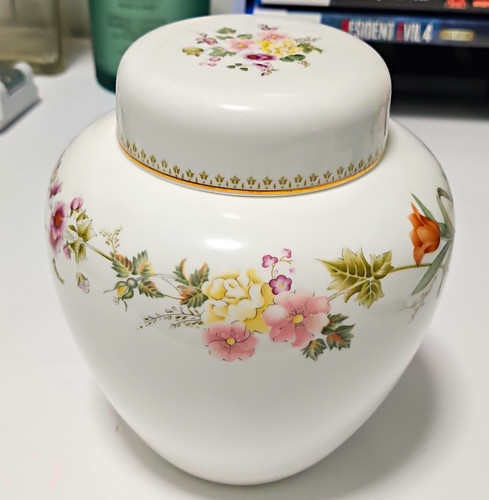 Wedgwood mirabelle bone china - bone,
