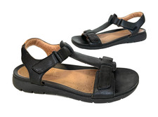 Ladies CLARKS UNStructured