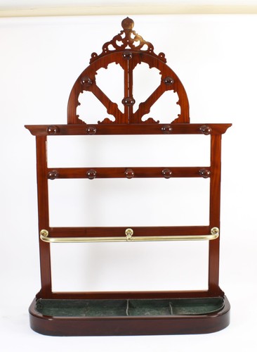 Antique victorian hall - victorian,