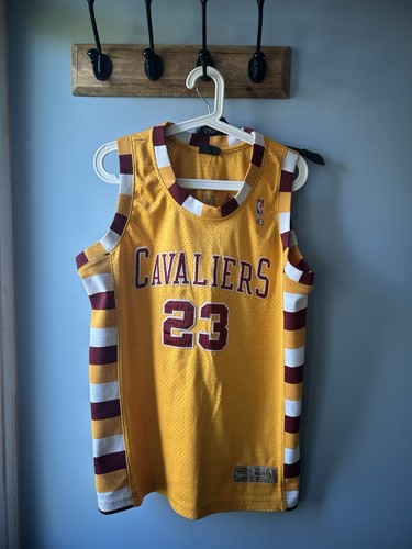 Vintage lebron james cavaliers - vintage,