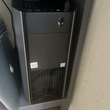 Dell ALIENWARE AURORA R8