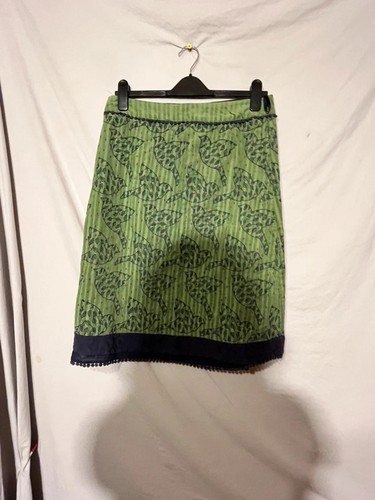 White stuff size green - white, 10