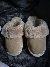 EMU Australia Sheepskin