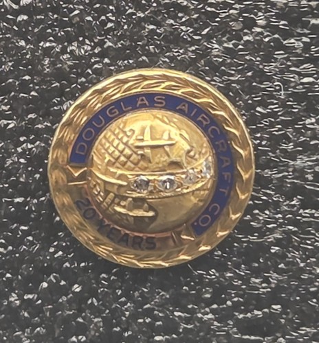 Vintage 10k gold douglas - 10k,