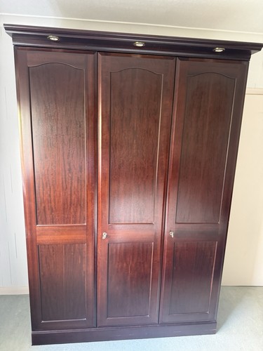 Stag minstrel mahogany bedroom - minstrel,