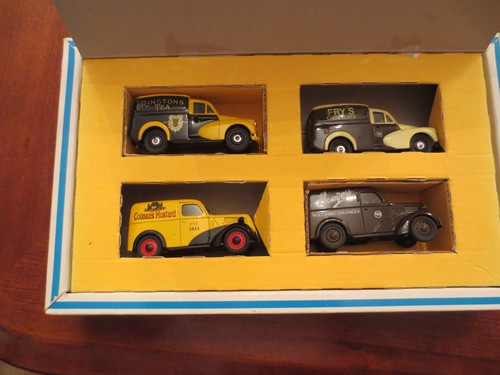 Corgi d72 morris - d72/1, 1000