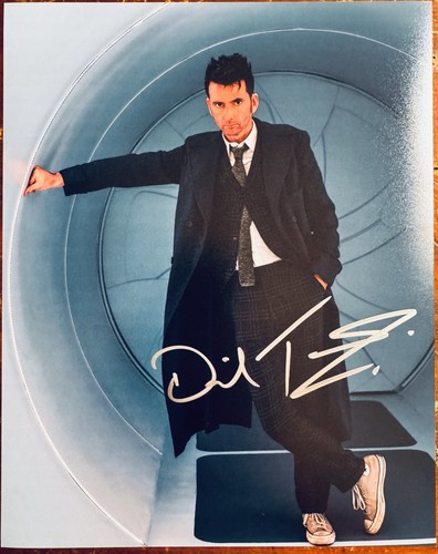 David tennant who signed - tennant,