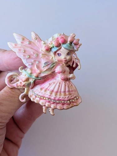 Fairy brooch - fairy,