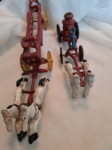 Vtg cast iron - cast, horse