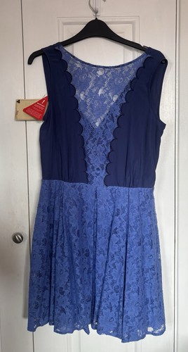 Love label navy cornflower - label,
