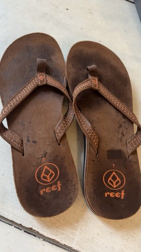 Reef flip flops size - reef,
