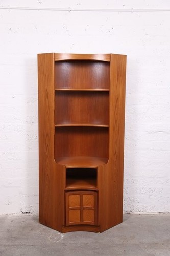 Nathan curved corner - nathan,