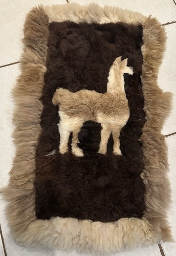 Vintage alpaca fur - fur, wall