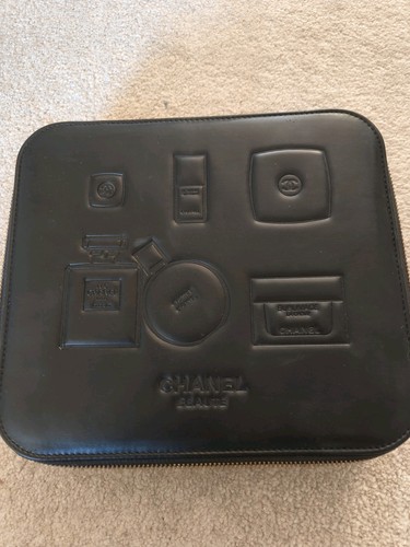 Chanel beaute black hard case - beaute,